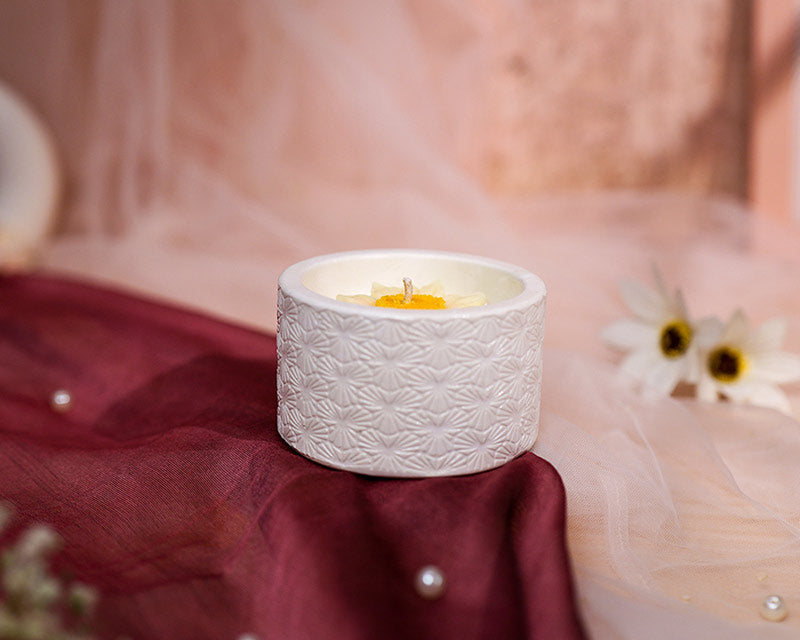 Daisy Lace Jar