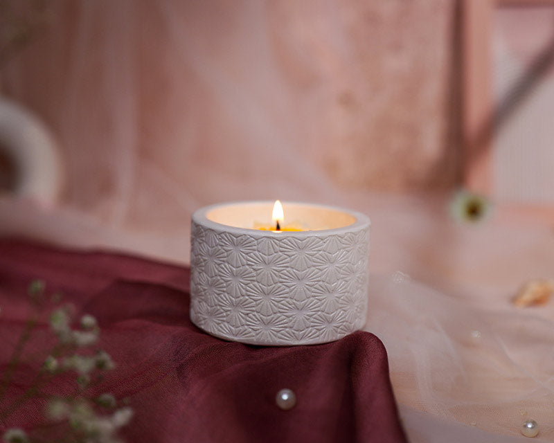 Daisy Lace Jar