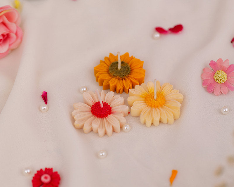 Floating Bloom Candles